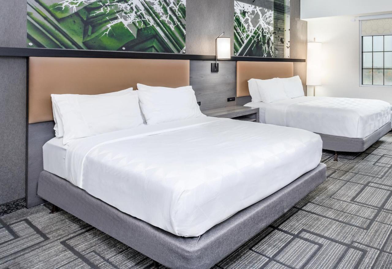 Holiday Inn Lafayette-City Centre By Ihg Bagian luar foto
