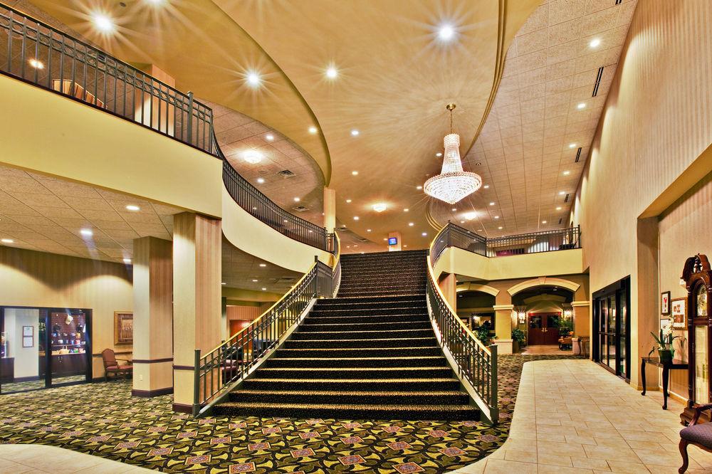 Holiday Inn Lafayette-City Centre By Ihg Bagian luar foto