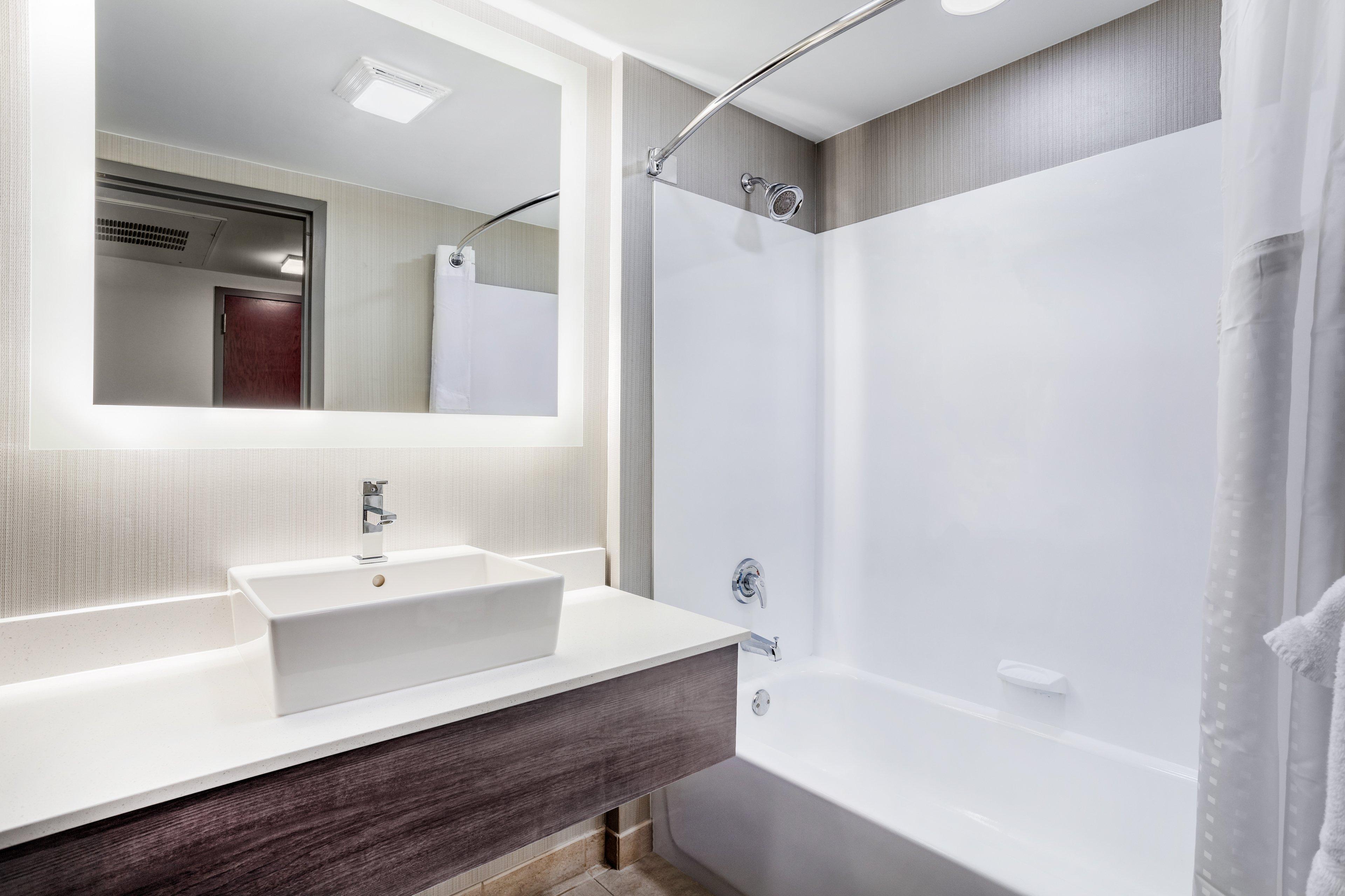 Holiday Inn Lafayette-City Centre By Ihg Bagian luar foto