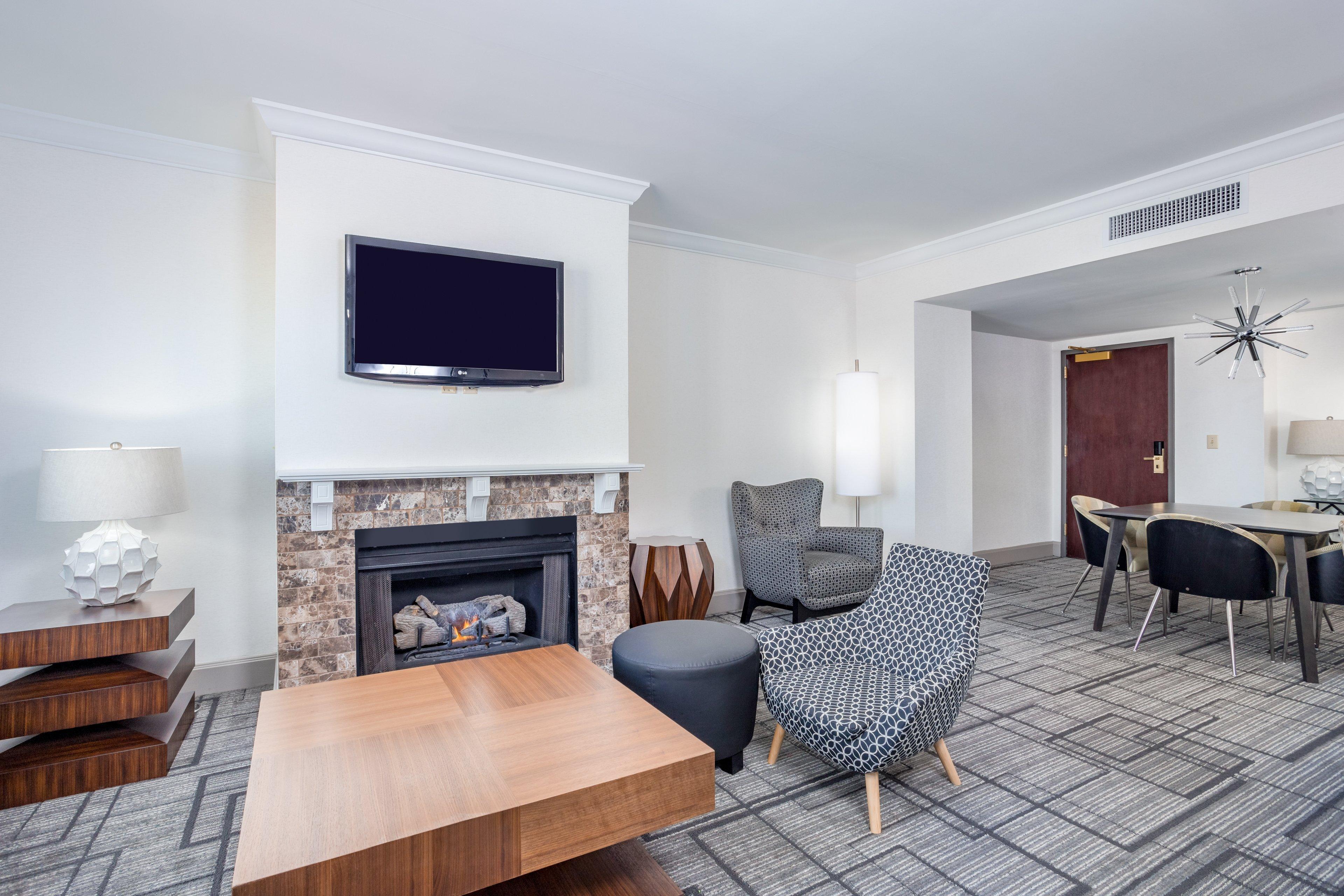 Holiday Inn Lafayette-City Centre By Ihg Bagian luar foto