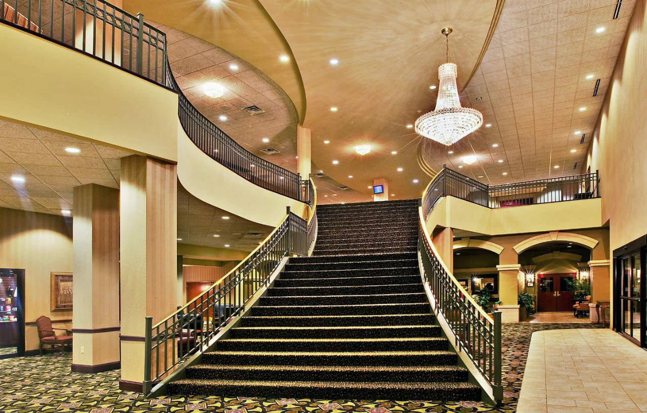 Holiday Inn Lafayette-City Centre By Ihg Bagian luar foto